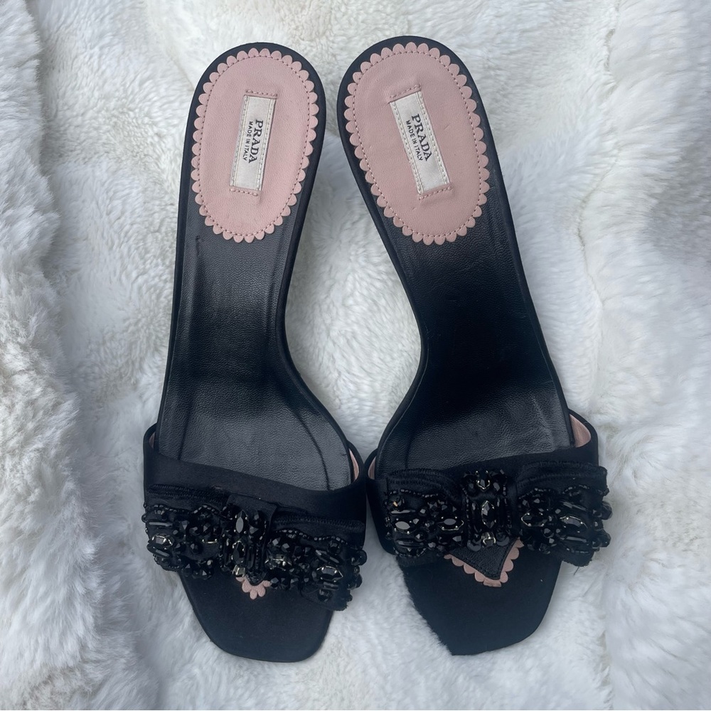 Vintage Prada Kitten Heel